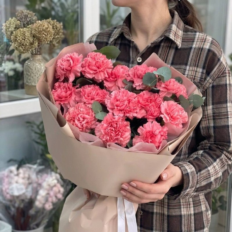 Моно-букет из 25 розовых диантусов